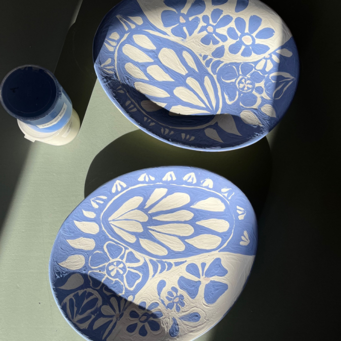 Finished pottery design from an event at Clay Cafe in Cape Town, perfect for team-building activities.